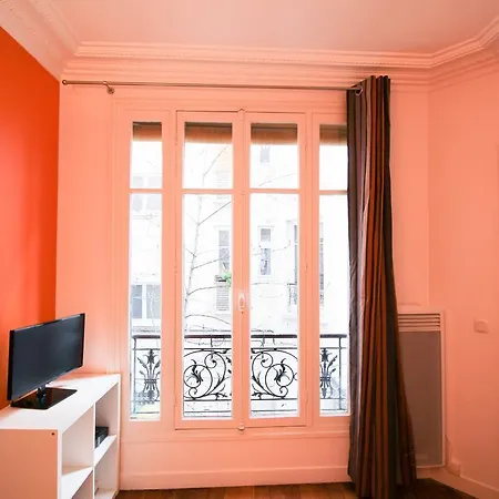 Luckey Homes -rue Constance 巴黎