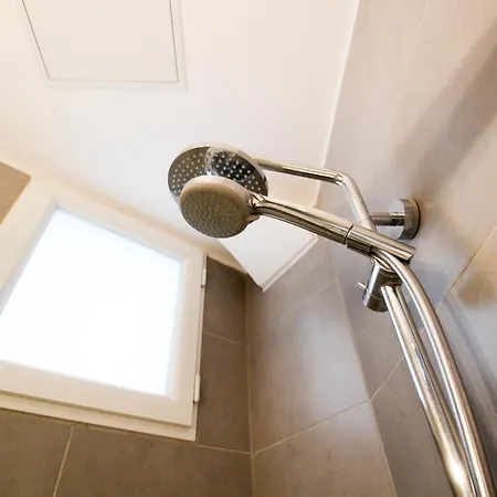 Luckey Homes -rue Constance *